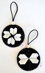 KALEIDOSCOPE BALL SETS - BLACK + CREAM