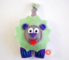 BUSHFELT MAGNET - LION