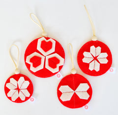 KALEIDOSCOPE BALL SETS - BRIGHT RED + CREAM
