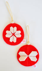 KALEIDOSCOPE BALL SETS - BRIGHT RED + CREAM